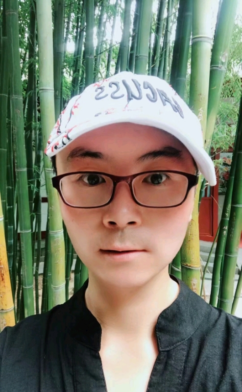 帝俊的第一张照片--新疆残疾人相亲网